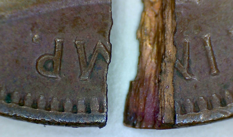 Australia-1947-Halfpenny---Cracked-In-Two