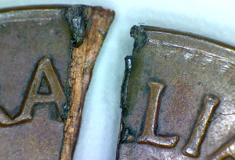 Australia-1947-Halfpenny---Cracked-In-Two