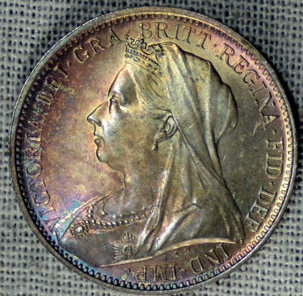 1902-Maundy-3-D