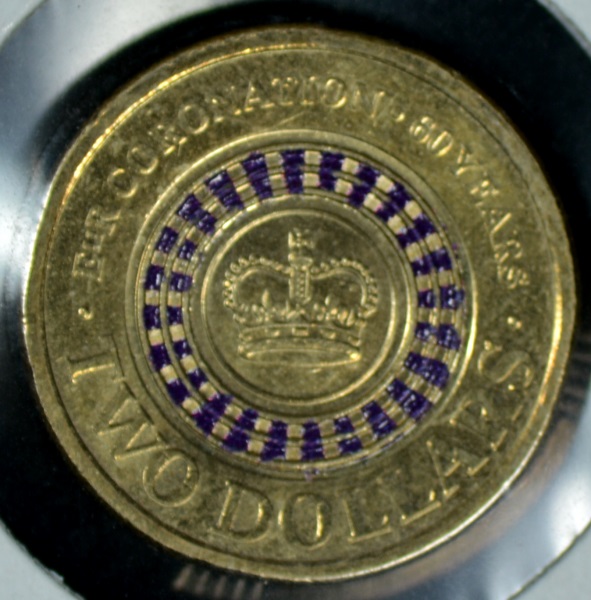 2013-Coronation-Commemorative-$2-Coin---This-Is-Not-An-Error,-I-Did-It-!